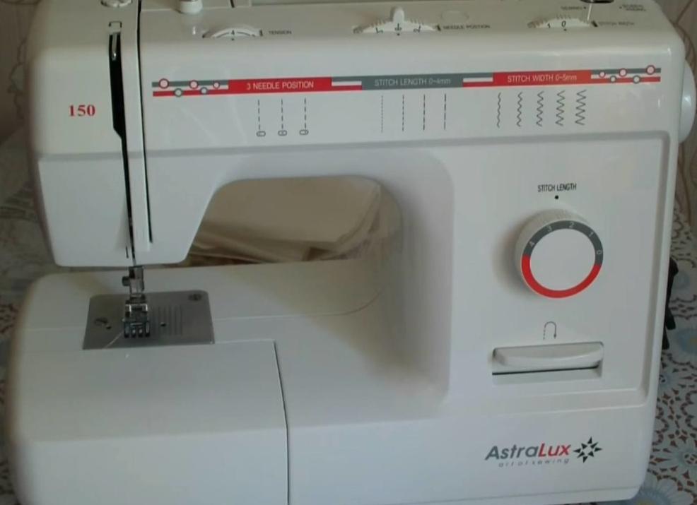 Швейная машинка AstraLux 150 – находка для начинающих любителей